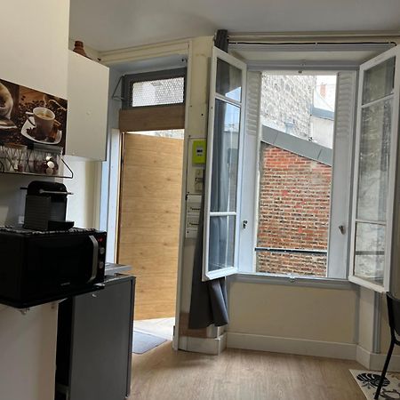 Charmant Studio Spacieux Párizs Kültér fotó