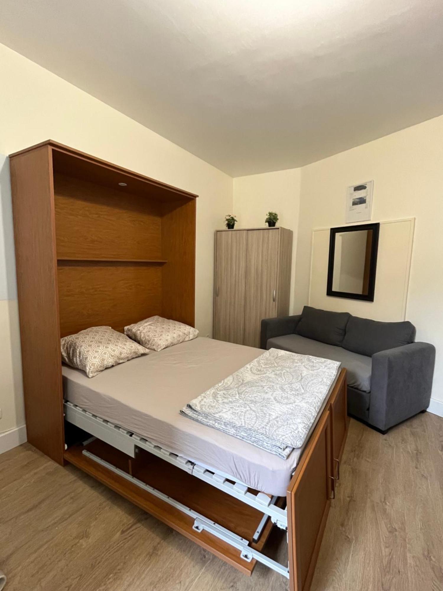 Charmant Studio Spacieux Párizs Kültér fotó